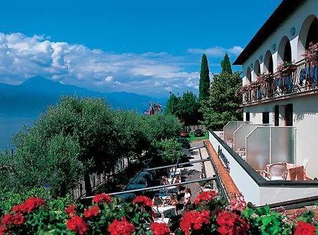 Hotel Fraderiana Torri Del Benaco Ruang foto