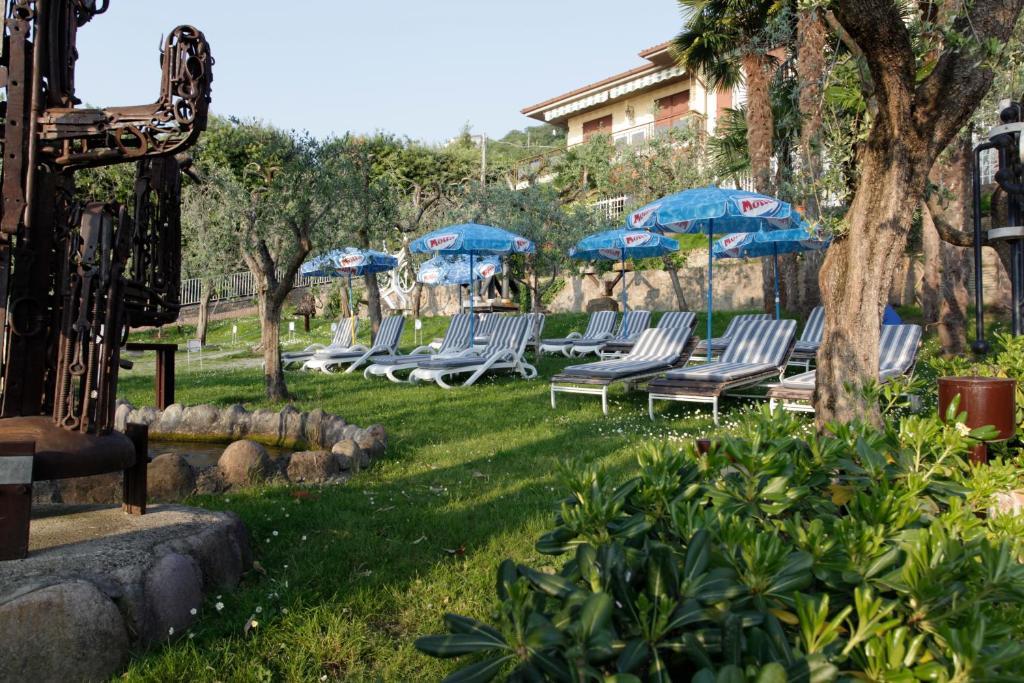 Hotel Fraderiana Torri Del Benaco Ruang foto